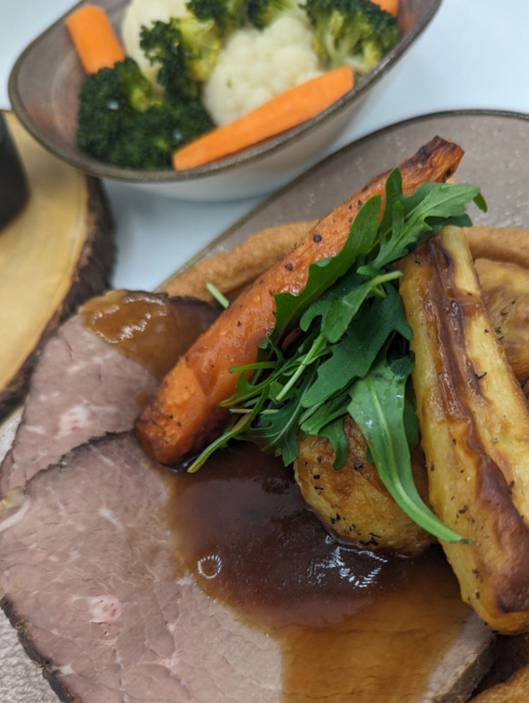 Best sunday roast tenby